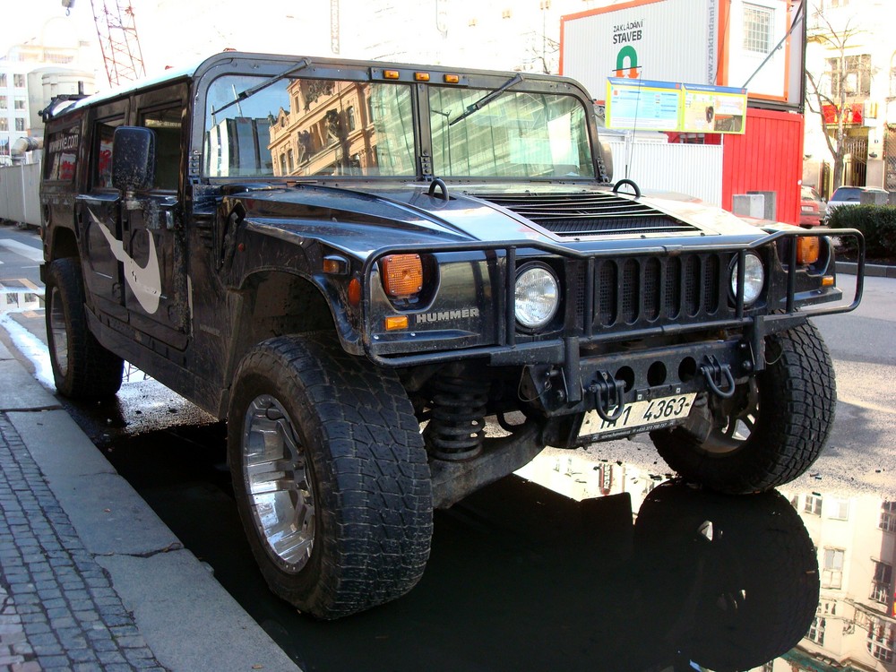 Hammer Hummer