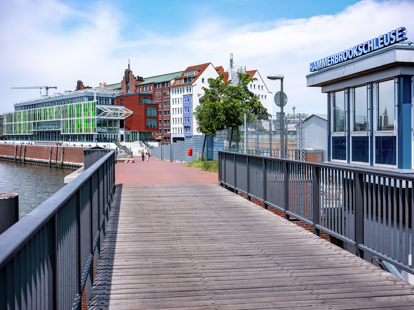 Hammerbrookschleuse am Oberhafen