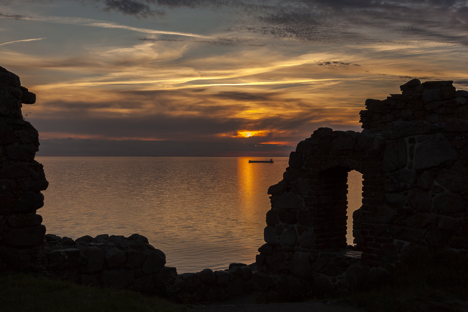 Hammershus mit Sonnenuntergang