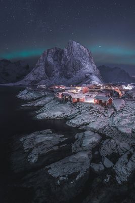 ...Hamnoy...