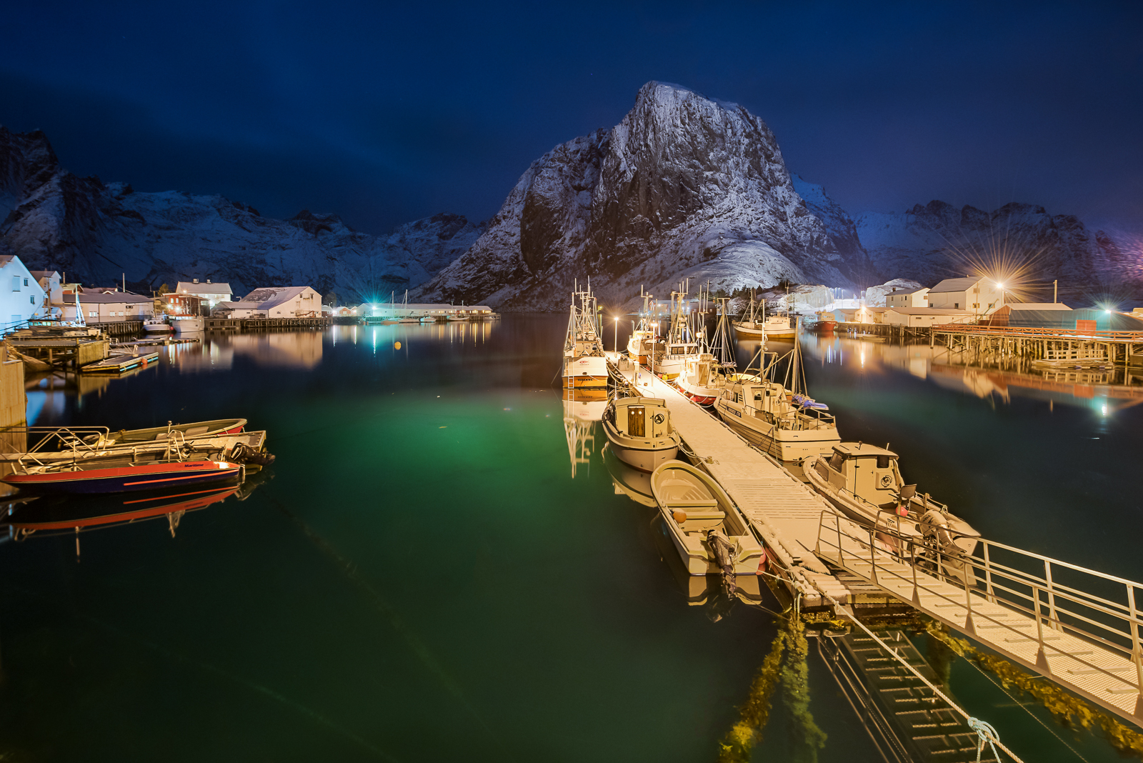 Hamnøy Harbor