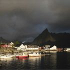 Hamnøy im ersten Licht