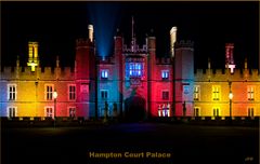 Hampton Court im illumierten Licht