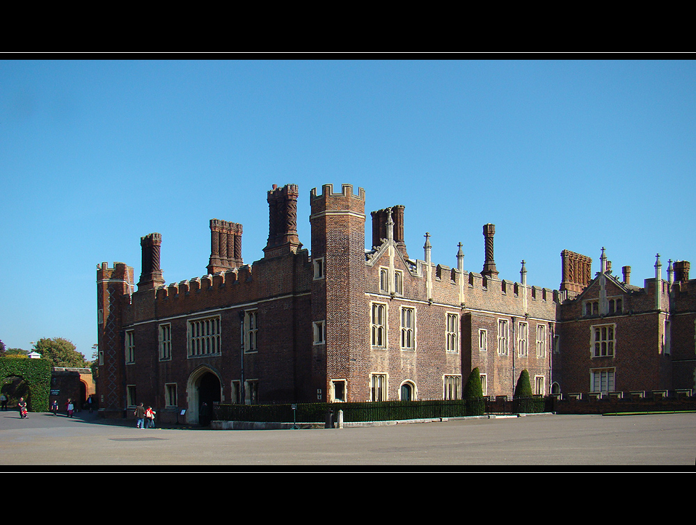 Hampton Court Palace