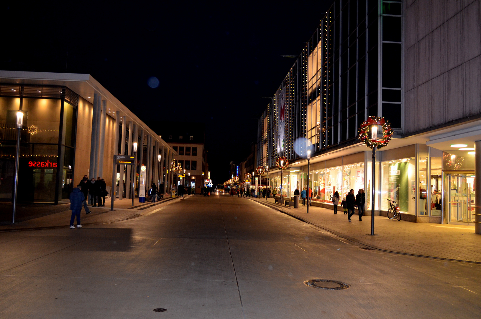 Hanau bei Nacht