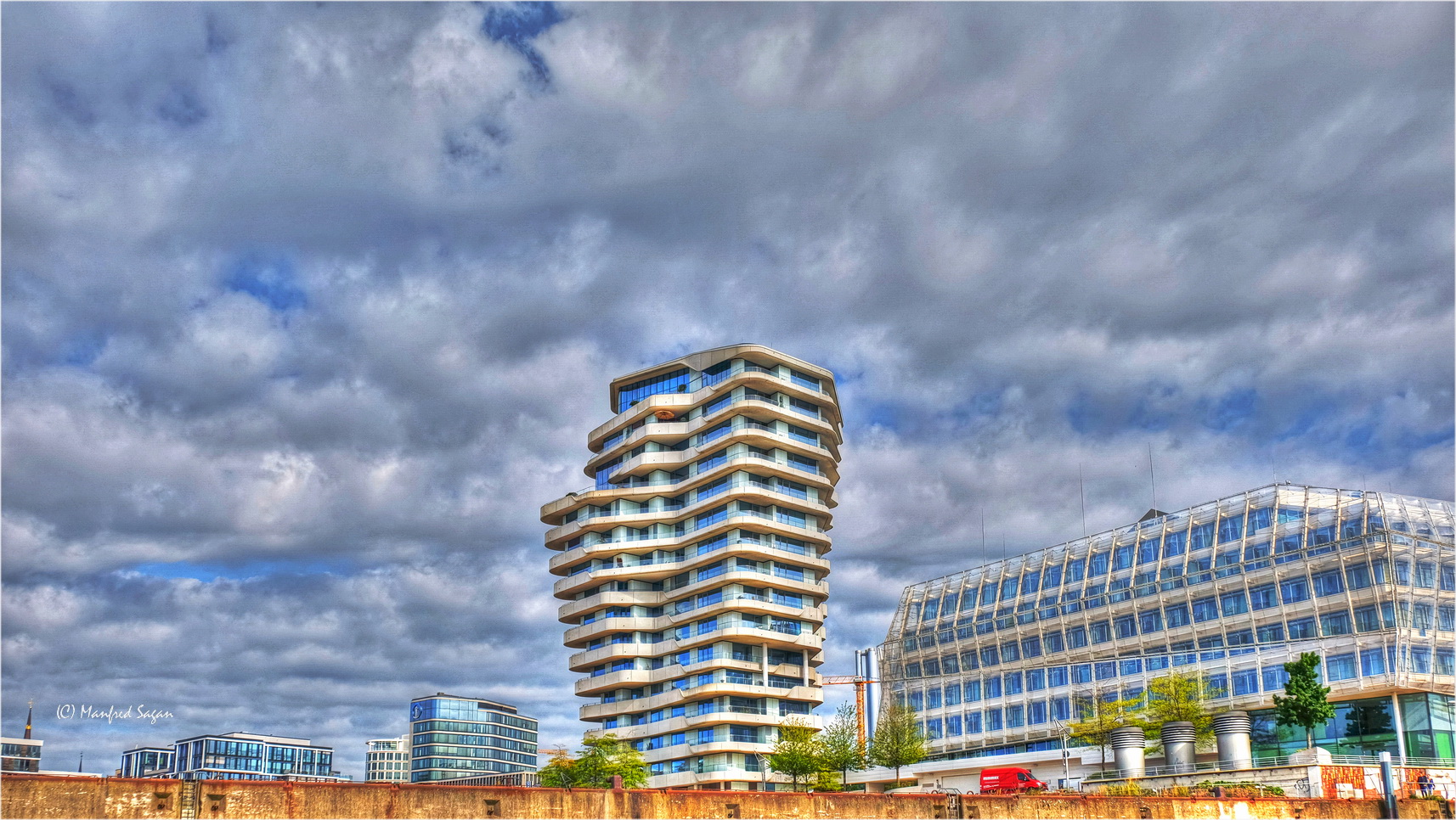 Hanburger HafenCity/ Marco Polo Tower