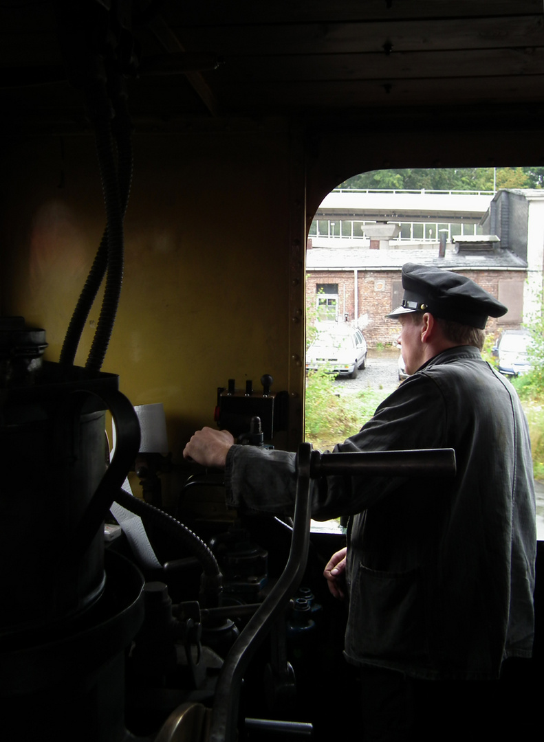 Hand am Bremsventil