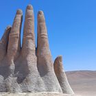 Hand in der Wüste