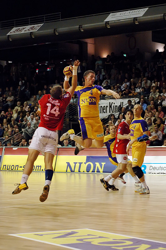 Handball 1.BL Füchse Berlin - VfL Gummersbach 28:28 (13:18)