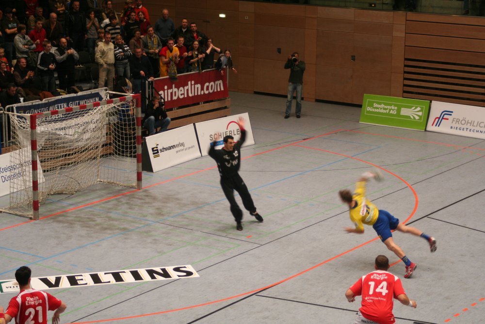 Handball-Bundesliga Düsseldorf gegen Gummersbach