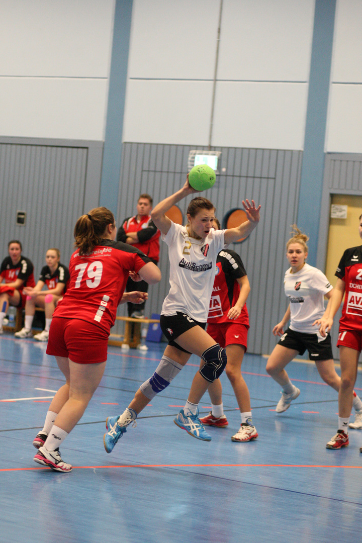 Handballsport - Angriff 9