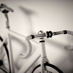 handlebar on track cycle