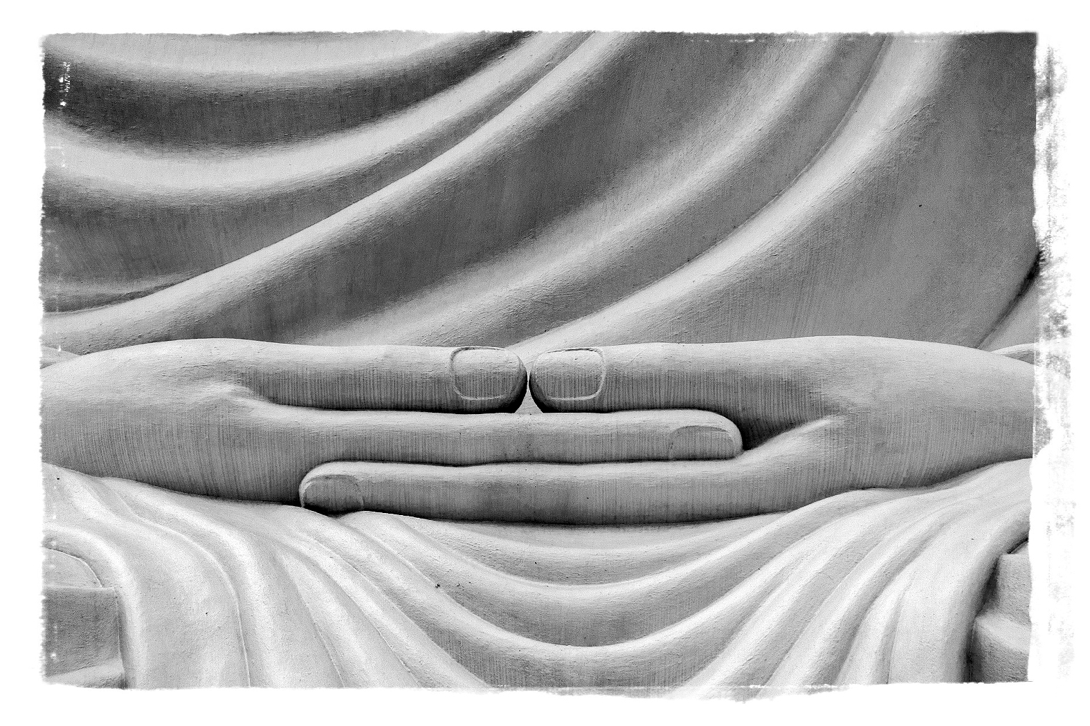 hands of Buddha