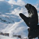 Handschuh im Schnee