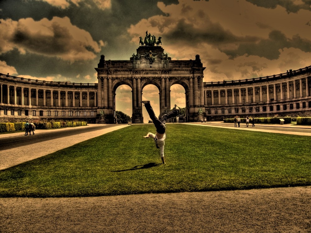 Handstand