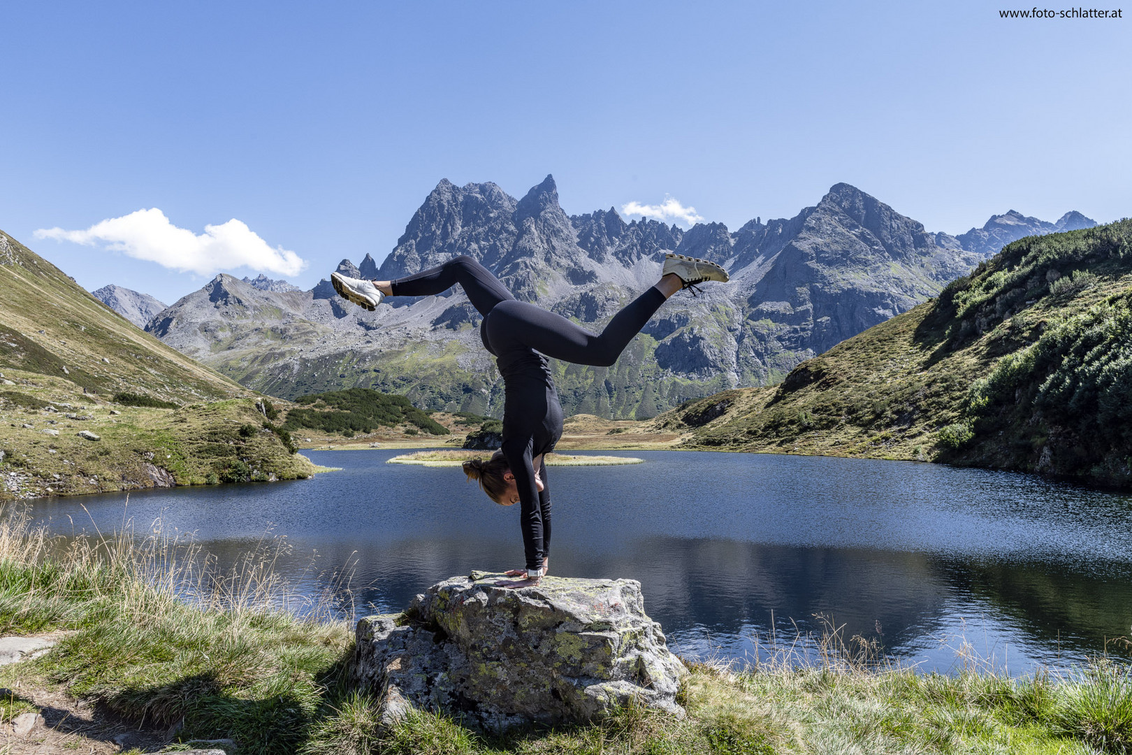 Handstand