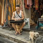 Handwerk und Hund in Grasse