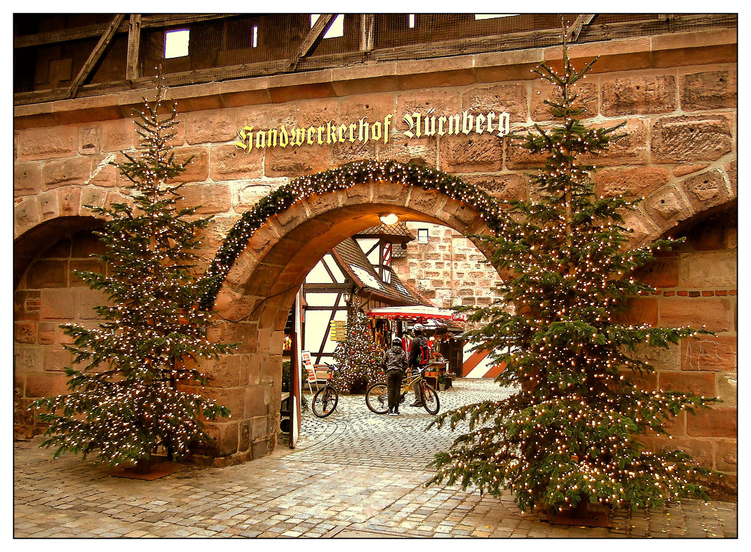 Handwerkerhof Nürnberg im Lichterglanz