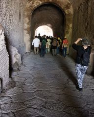 HANDY INTERNATIONAL TOURISMUS POMPEI