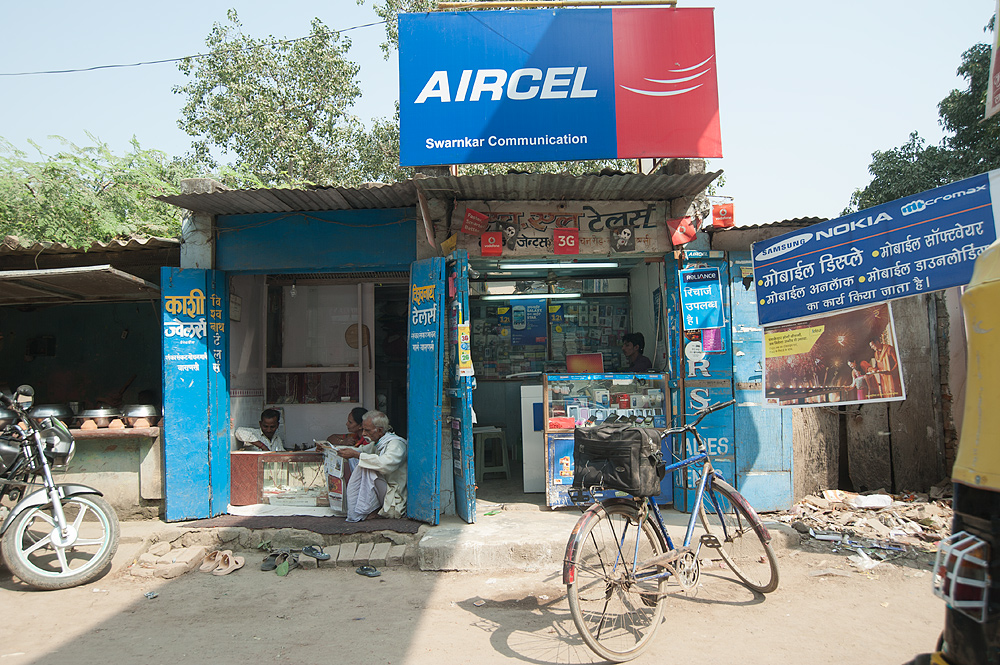 Handyladen in Varanasi