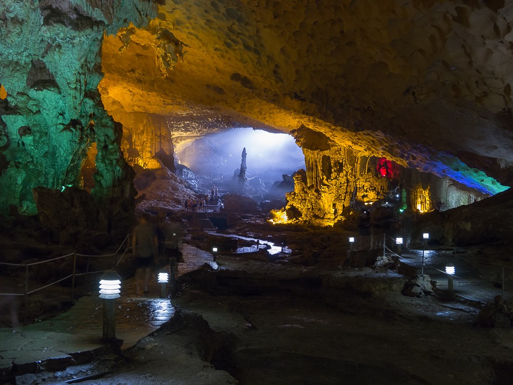 Hang Sung Sot Höhle