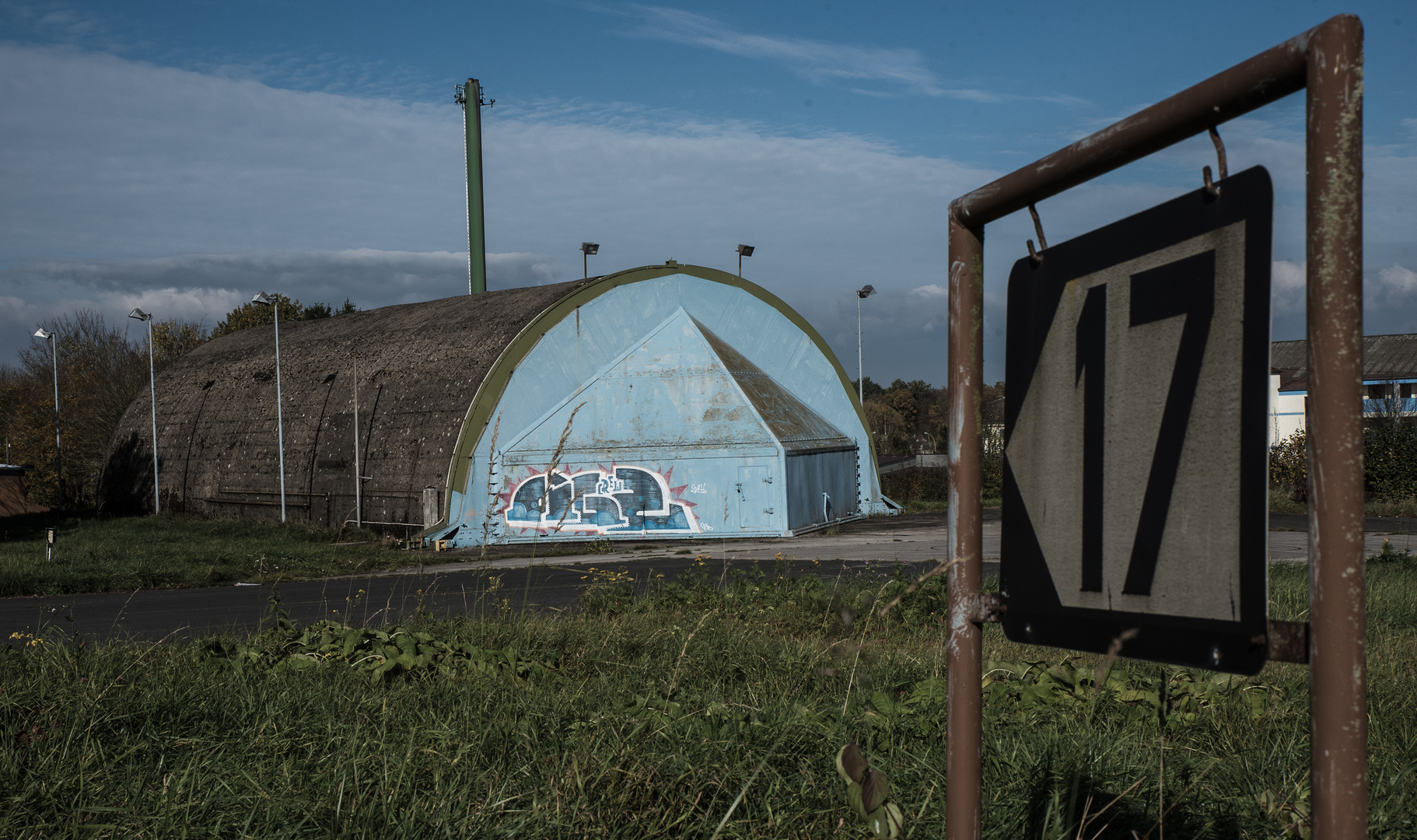 Hangar 17