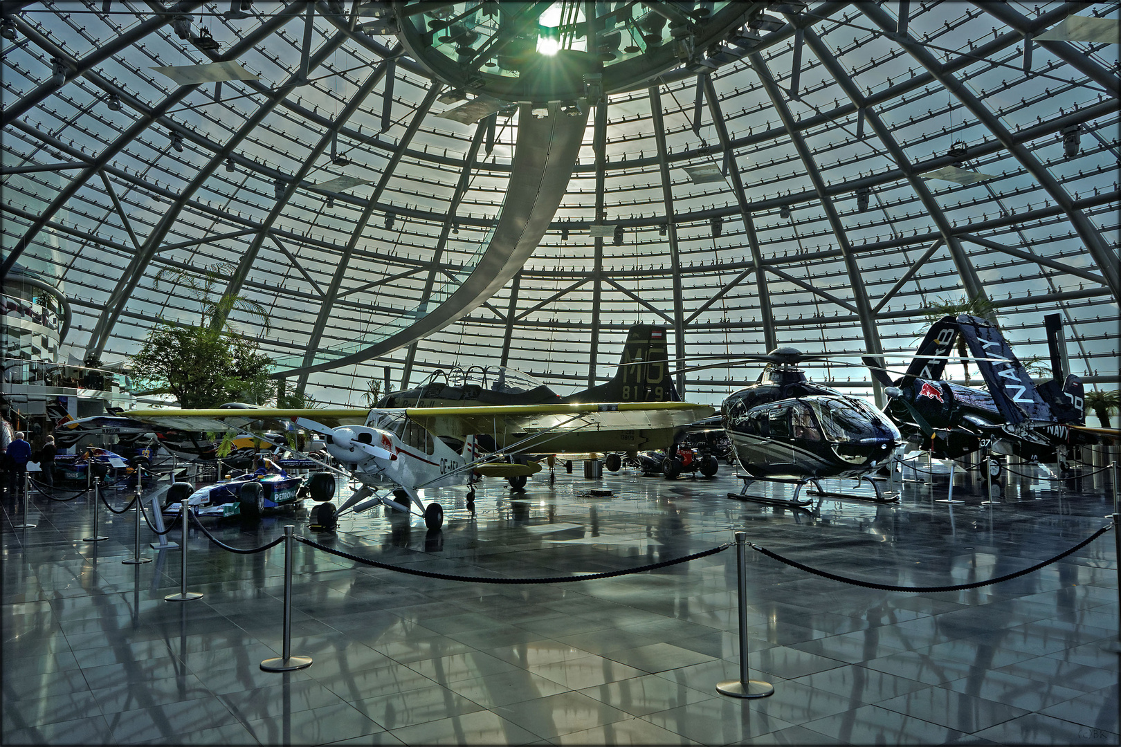 Hangar 7 - Die Ausstellungshalle