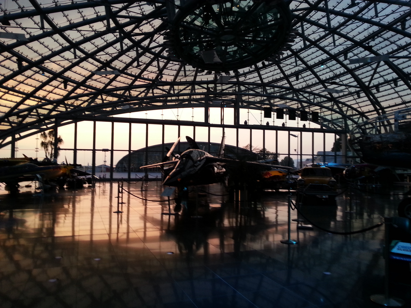 Hangar 7 with Galaxy S4