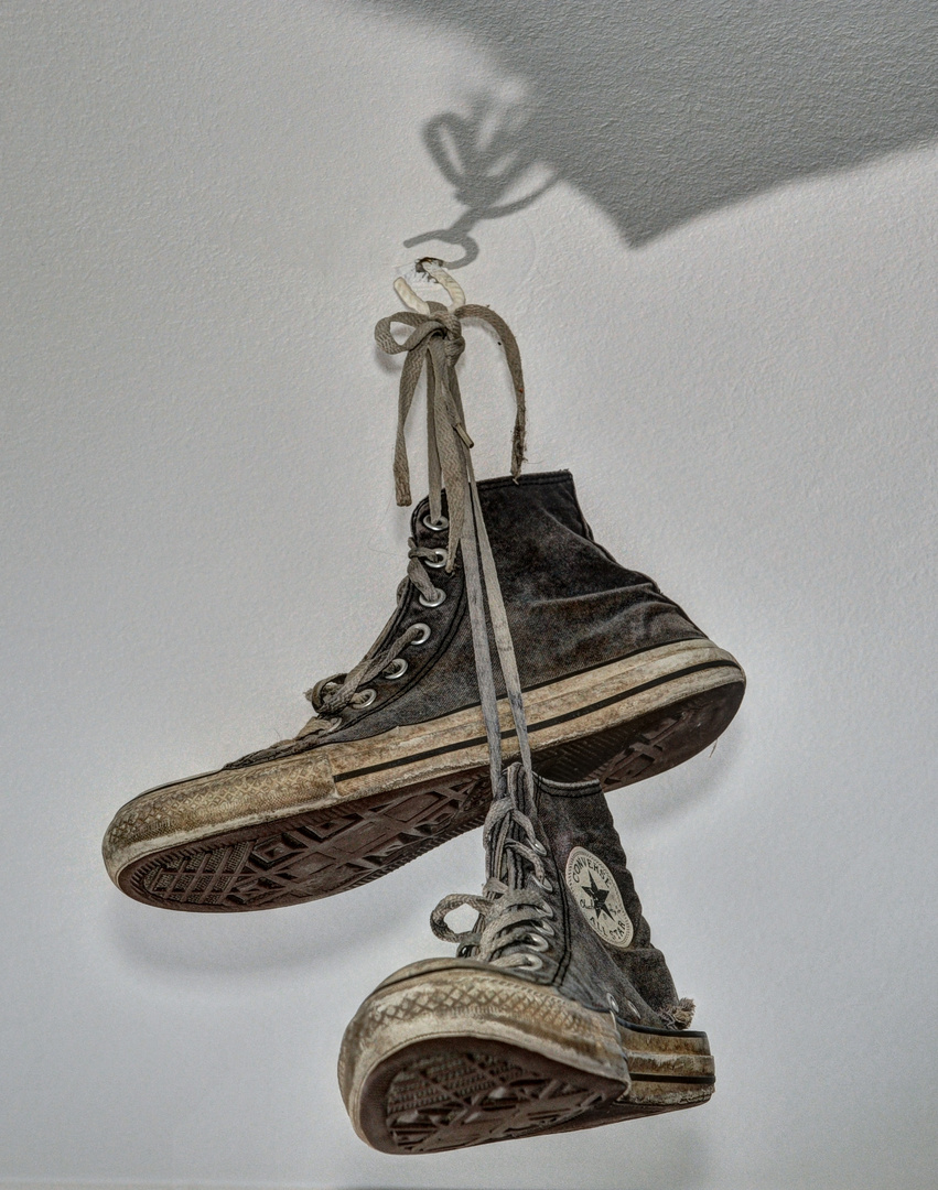 hanging Converse