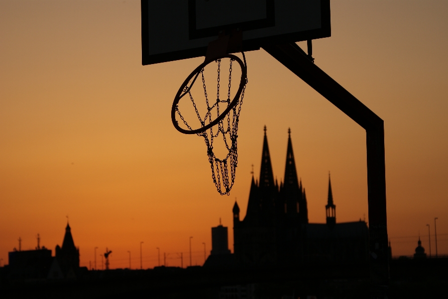 Hangtime in Cologne