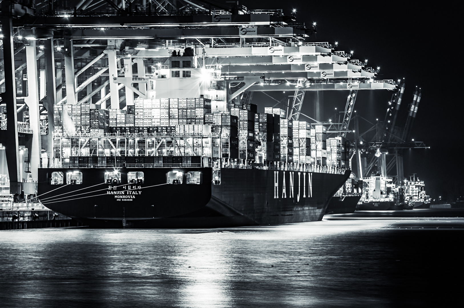 Hanjin Italy Monrovia B/W