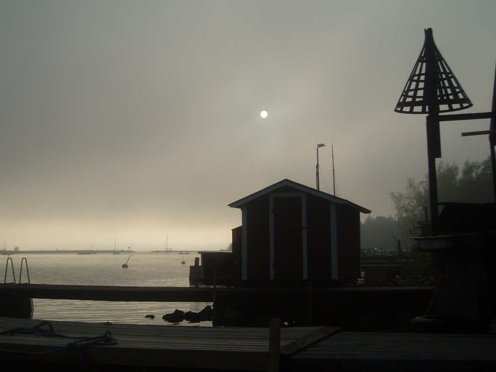 Hanko shoreline in fog