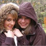 Hannah und Lena im Herbst I