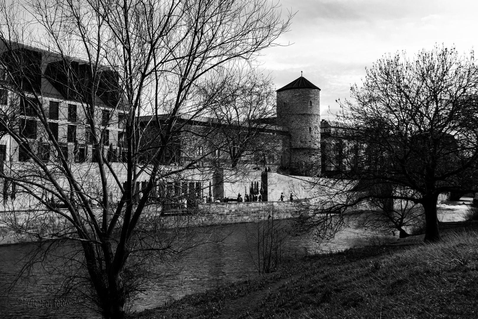 Hannover - Beguinenturm an der Leine