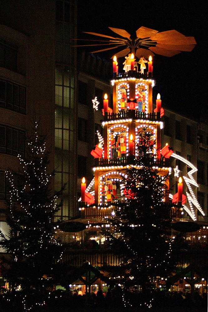 Hannover Kröpcke Weihnachtsturm