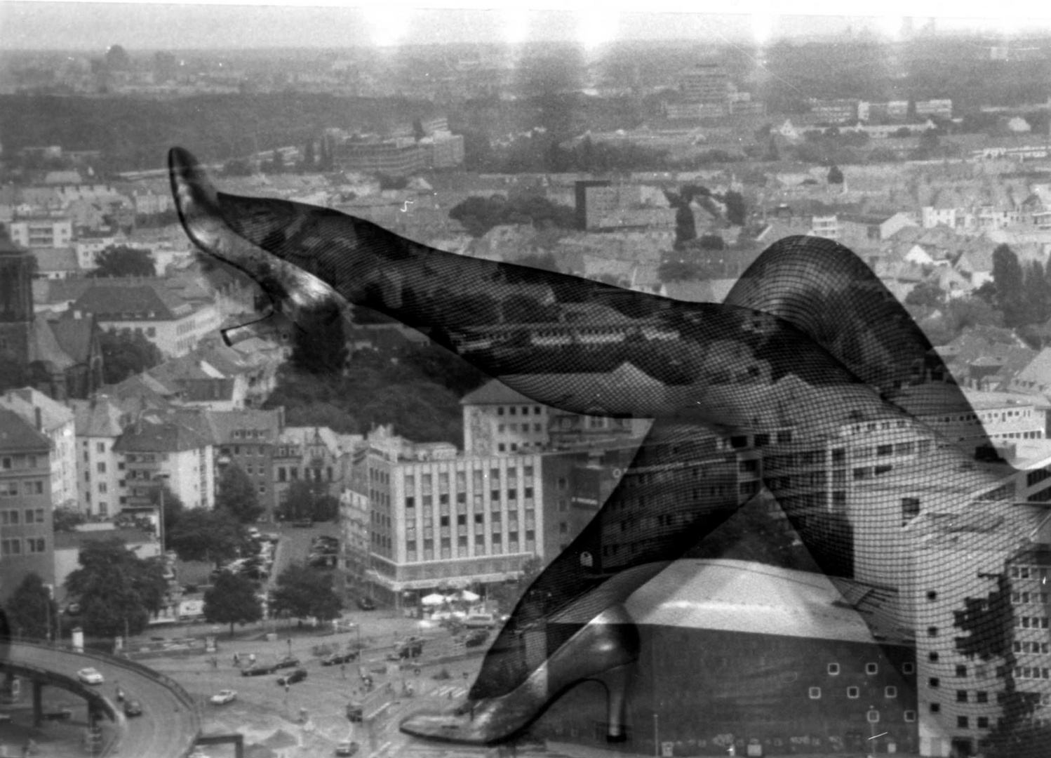 Hannover mit Blick über den "Aegi", restlicher Teil der Hochstrasse, bevor alles abgerissen war.