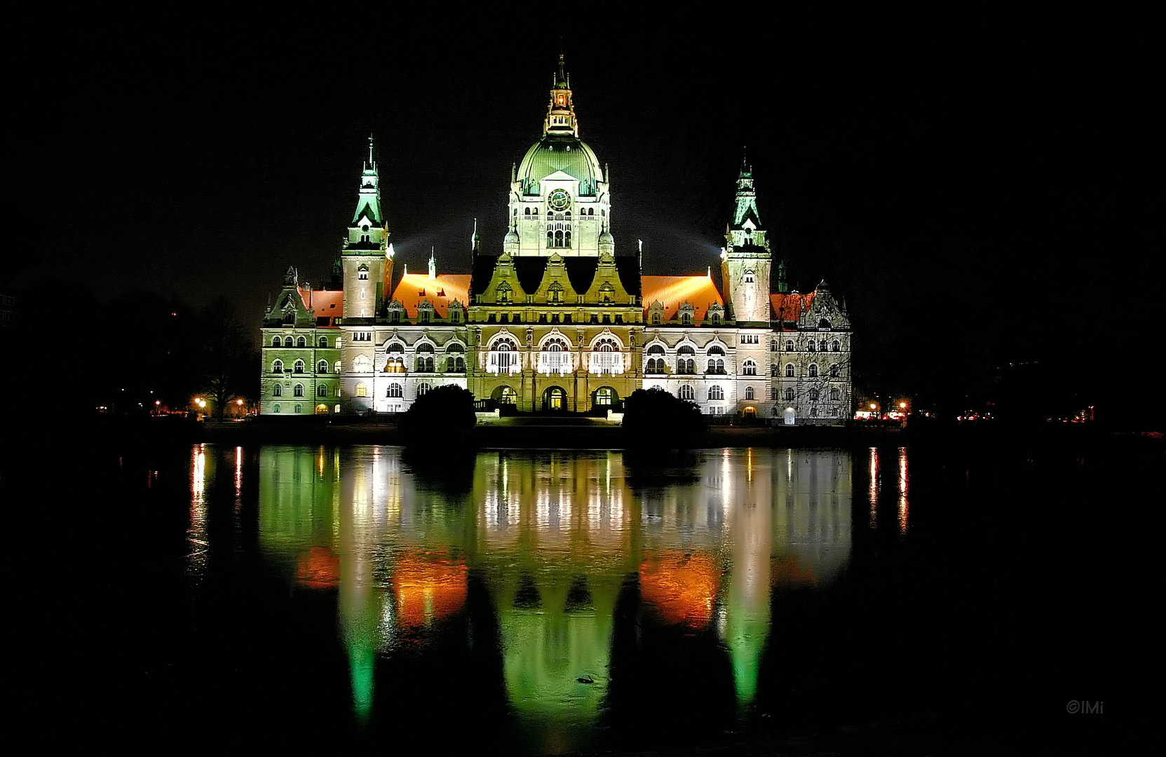 Hannover, Neues Rathaus, illuminiert