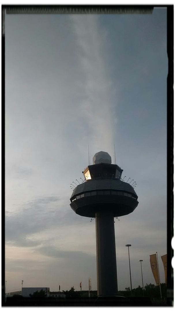 Hannover tower am Flughafen