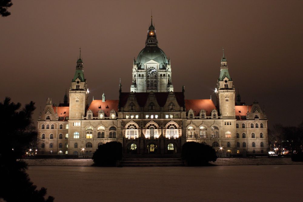 Hannoveraner Rathaus bei Nacht