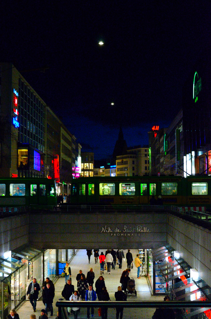 Hannover...Streetfotografie...Lowlight...02.02.2013