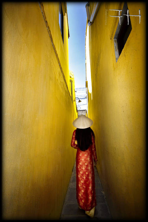 Hanoi Alley