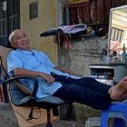 Hanoi - Street hair stylist on break