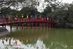 Hanoi   The Huc Brücke zum Ngoc-Son-Tempel