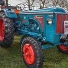 Hanomag R 332 Garant