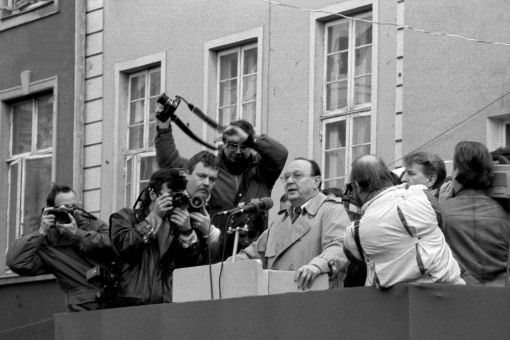 Hans-Dietrich Genscher 1990 in Rostock