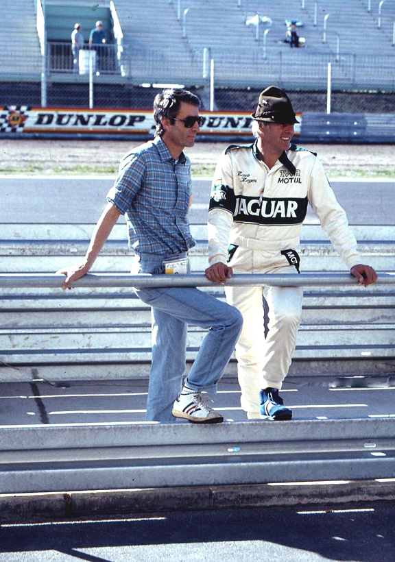 Hans Heyer damals beim GP der TW auf Jaguar unterwegs. Foto & Bild