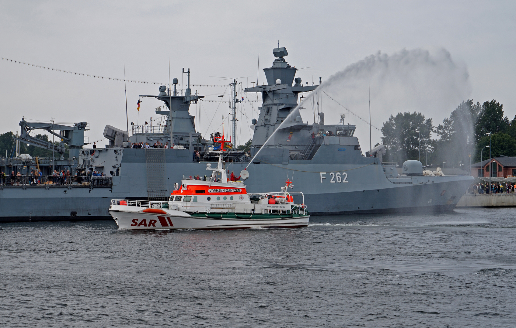 Hanse Sail 2016 Löschübung