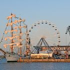 Hanse Sail 2019 am Abend im Rostocker Stadthafen