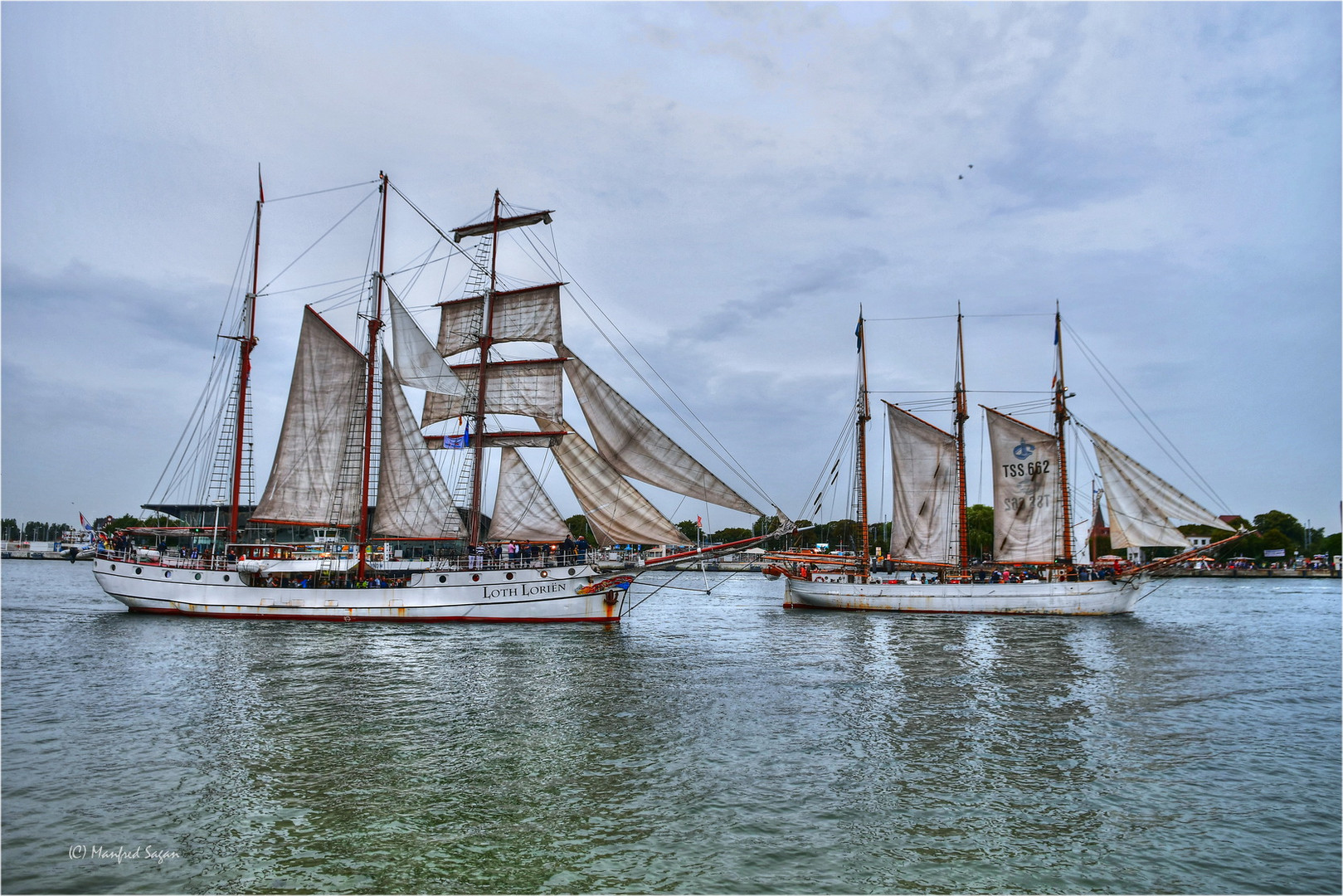 Hanse Sail 2019 Warnemünde - bei Regen an der Warnow...