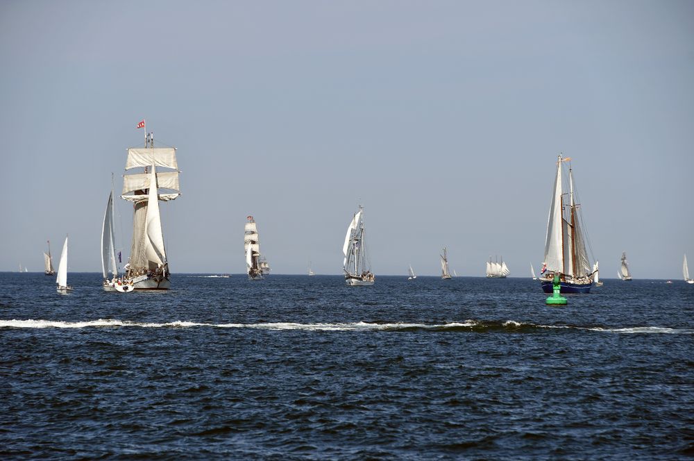 Hanse Sail 2022, auf der Ostsee vor Warnemünde